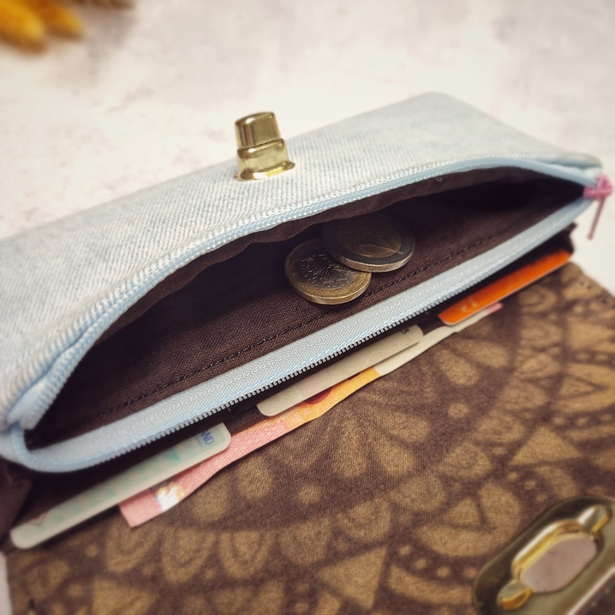 Upcycling Geldbörse "Hippie Spirit"