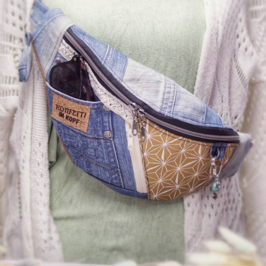 Upcycling Jeans Bauchtasche "Geometrie"