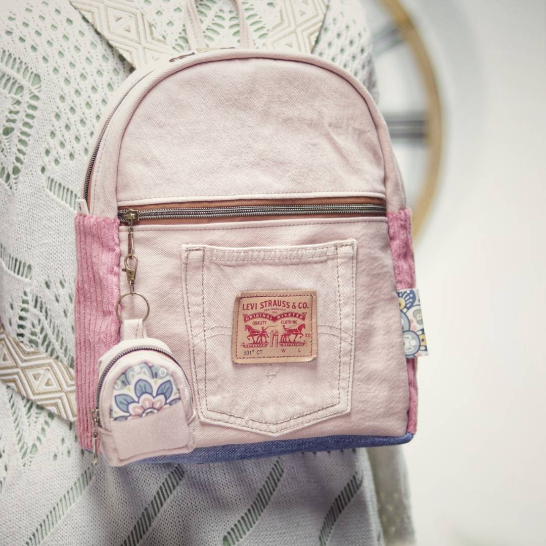 Upcycling Jeans Rucksack "Rosa"