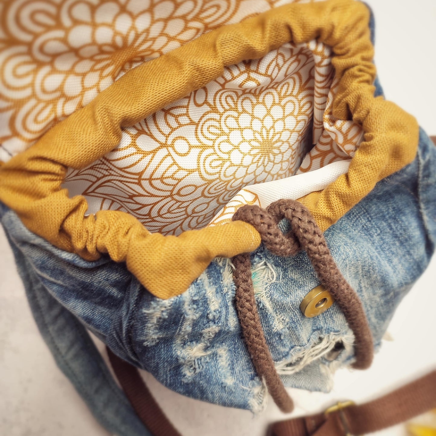 Upcycling Jeans Rucksack "Tortuga"