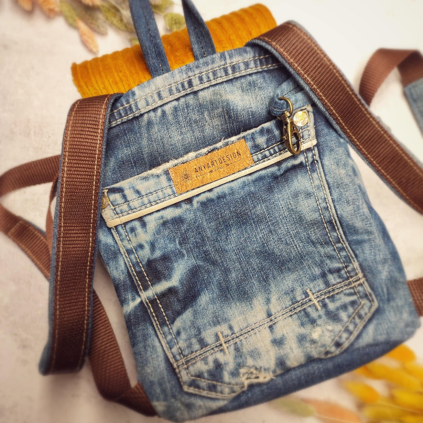 Upcycling Jeans Rucksack "Tortuga"
