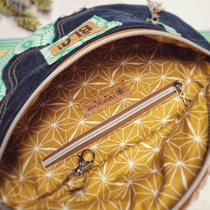 Upcycling Jeans Crossbag "Geometrie"