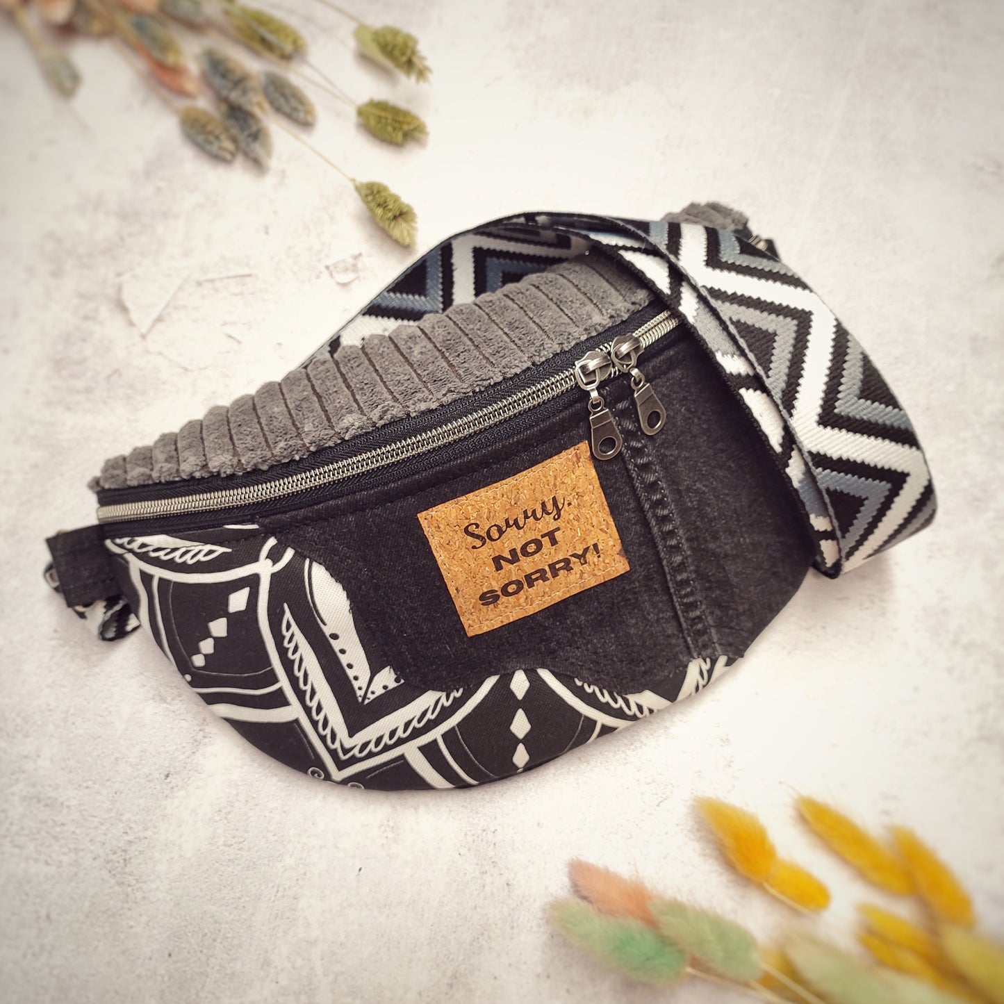 Upcycling Jeans Crossbag "Black&White" - nachhaltig & Fair von AnyArtDesign