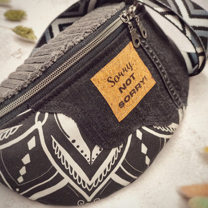 Upcycling Jeans Crossbag "Black&White" - nachhaltig & Fair von AnyArtDesign