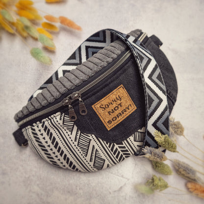 Upcycling Jeans Crossbag "Ethno" - nachhaltig & Fair von AnyArtDesign