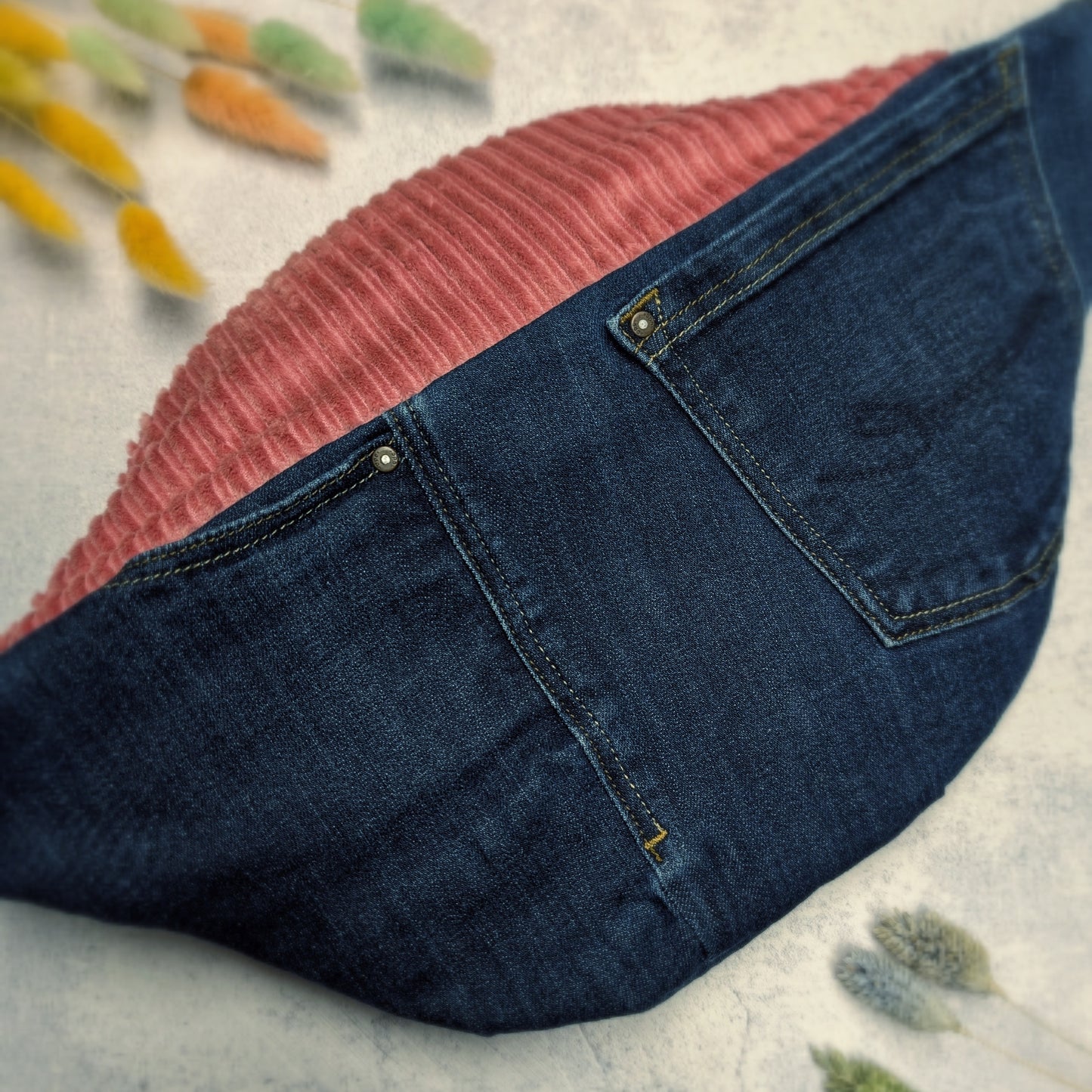 Upcycling Crossbody Bag "Rainbow" - nachhaltig & Fair von AnyArtDesign