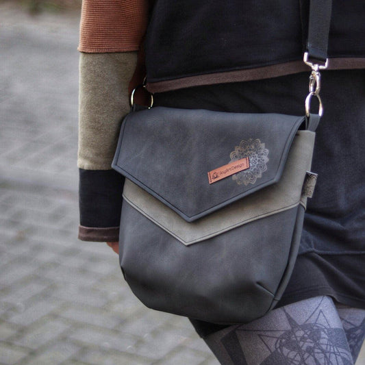 Simple Vara Handtasche "Black"