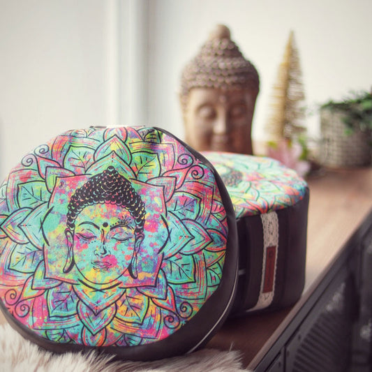 Yogakissen aus anthrazit Kunstleder mit buntem Buddha Mandala von AnyArtDesign